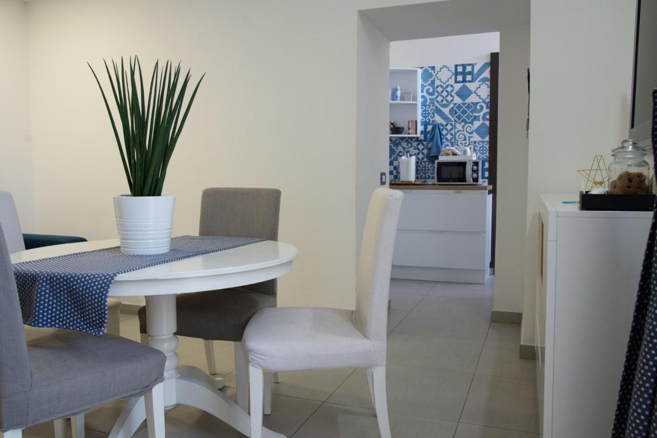 Notti Vesuviane Bed & Breakfast Portici Exterior photo